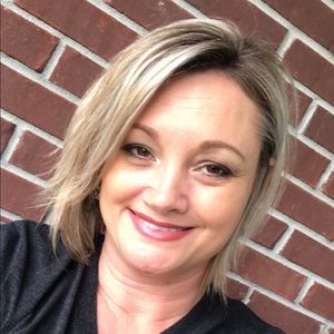 Meet your Posher, Christy